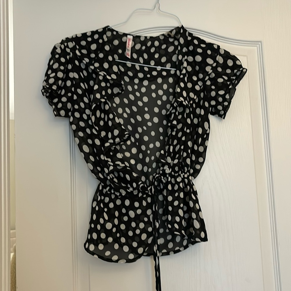 Xhilaration target polka dot tie blouse